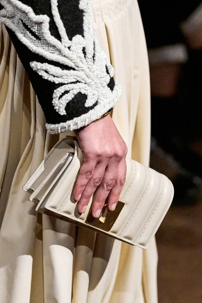 Look 79